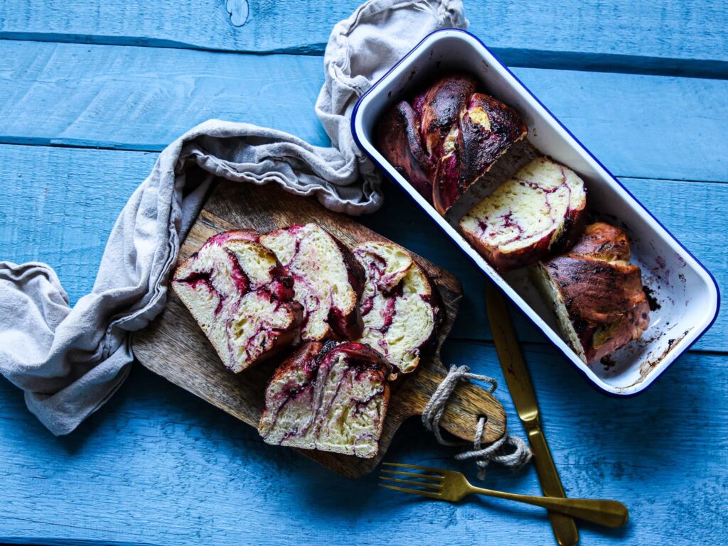 Babka-Rezept mit Beeren