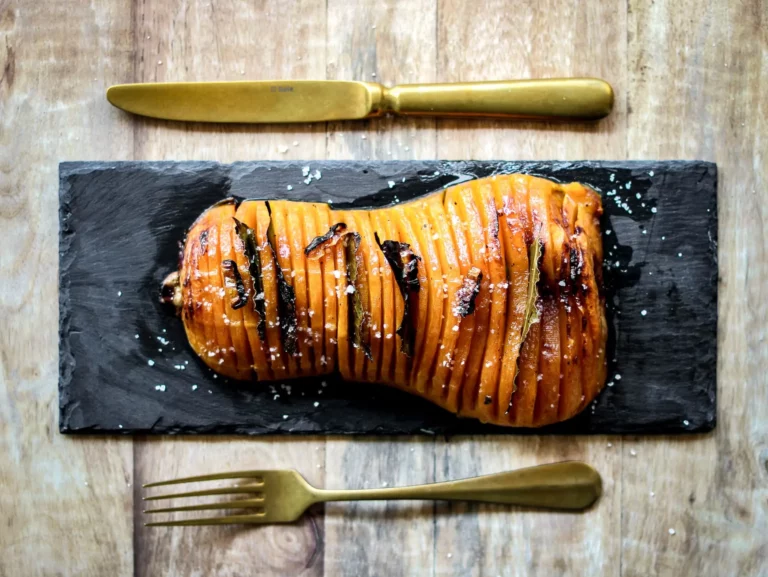 Hasselback-Kuerbis-aus-dem-Ofen-1