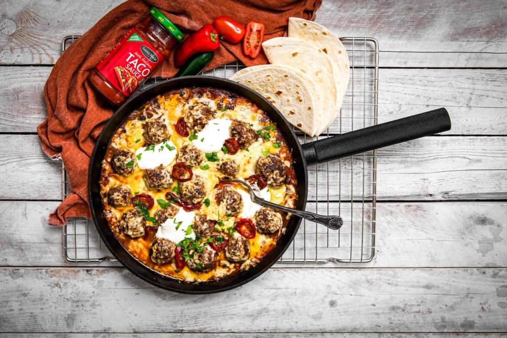 Spicy Meatball-Tacos