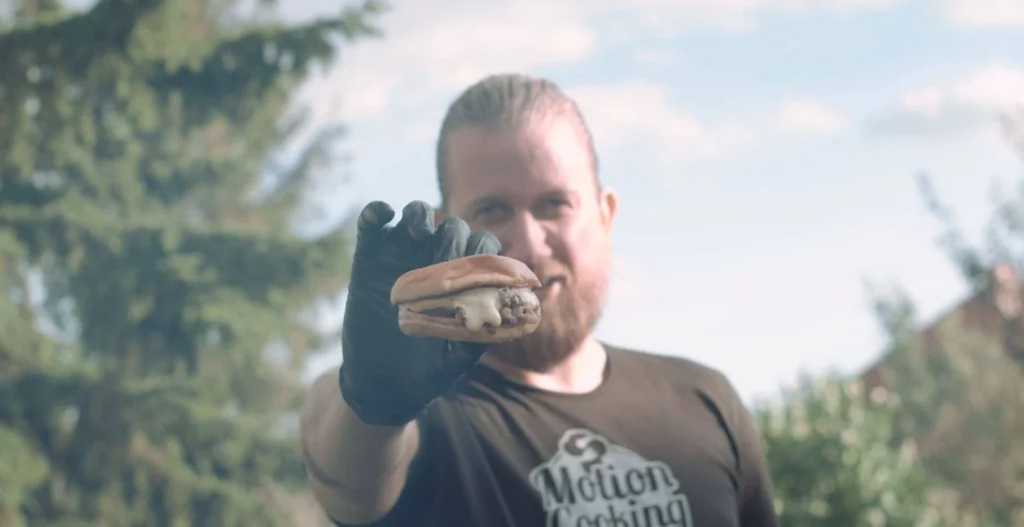 smashed cheeseburger