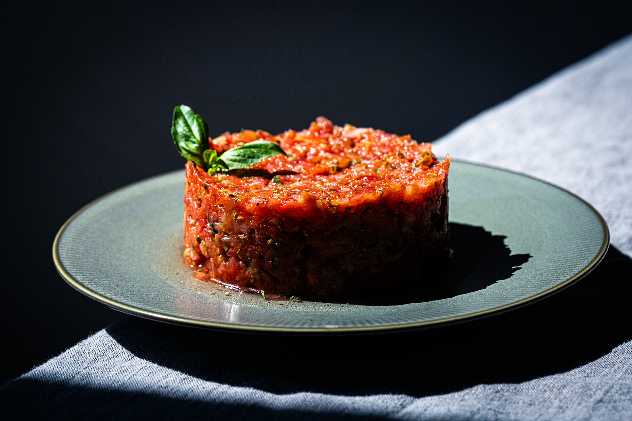 Tomaten-Tatar: Tatar ohne Fleisch aber mit vollem Geschmack