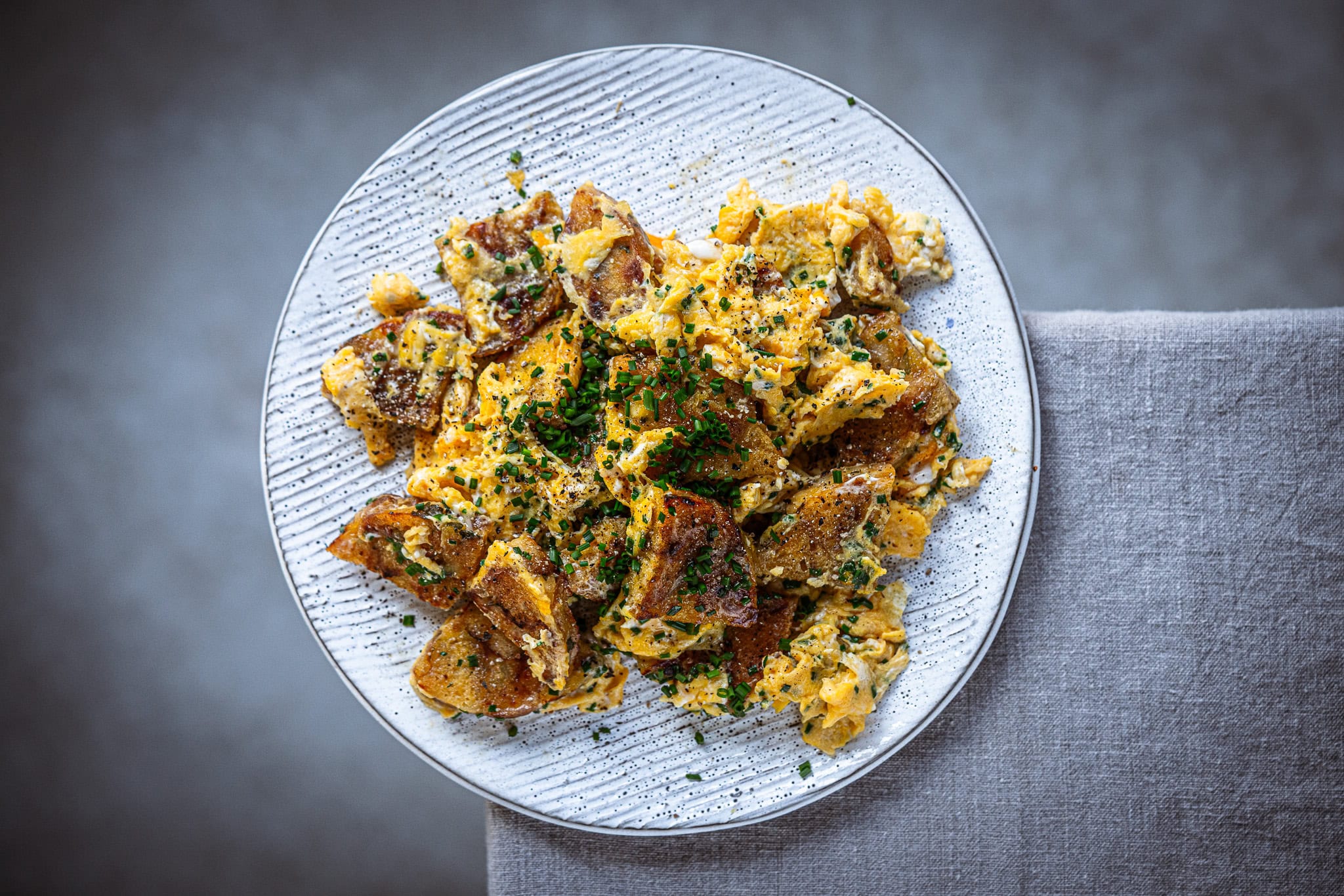 Geröstete Knödel mit Ei: Schnelles Mittag- und Abendessen