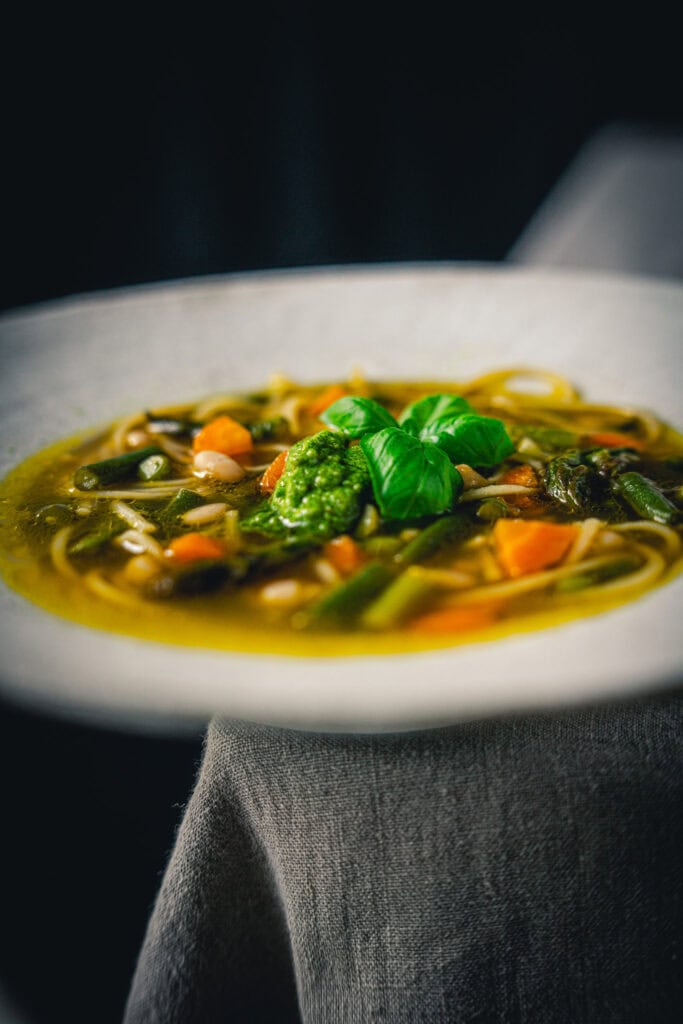 Frühlings Minestrone