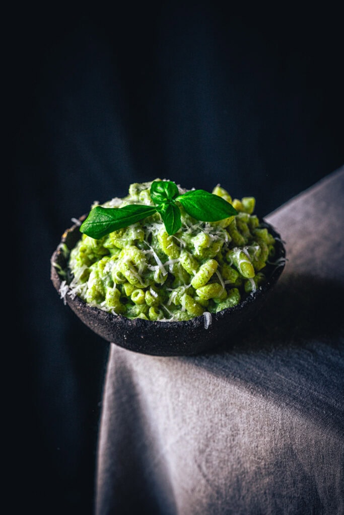 10 Min Creamy Zucchini-Pasta