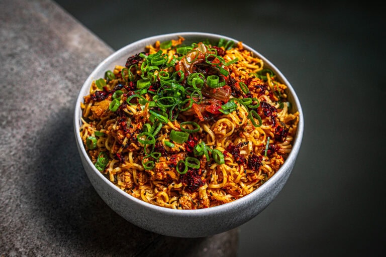 10 Minuten Kimchi Chicken Noodles