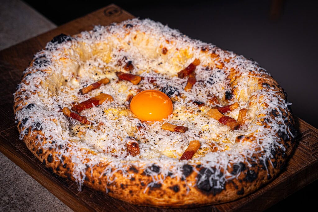 Pizza alla Carbonara