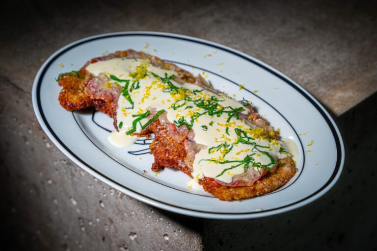 Cotoletta alla Bolognese