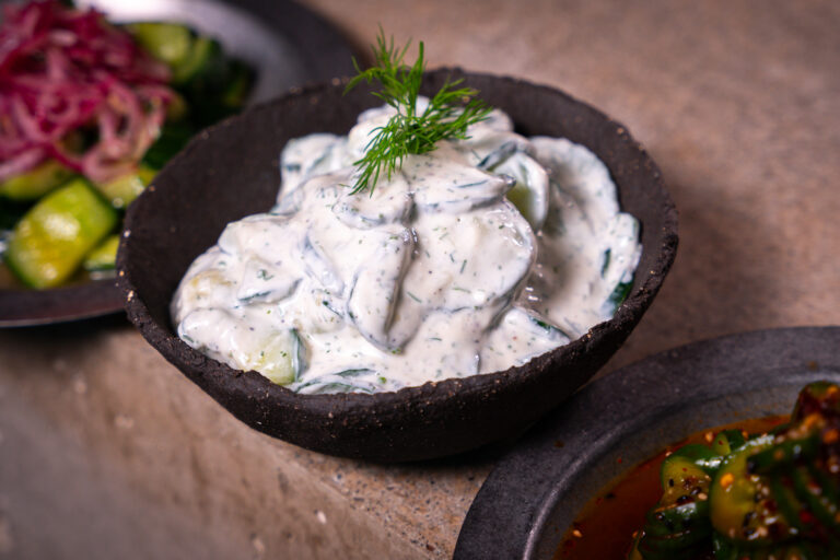 Joghurt Rahm Gurkensalat