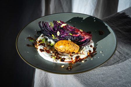 Geröstetes Rotkraut mit Fetacreme