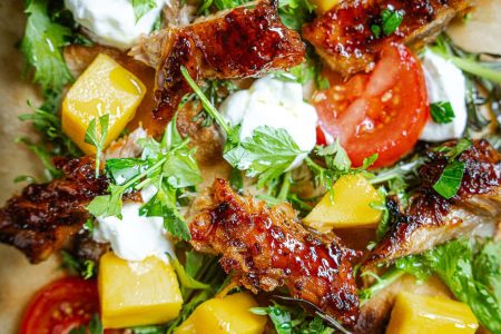 Spareribs Flatbread mit Almdudler-Glaze