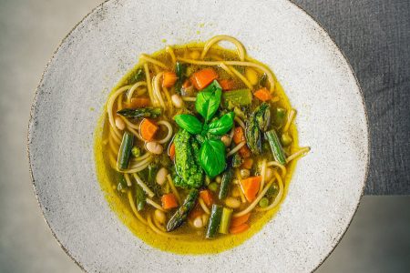 Frühlings Minestrone