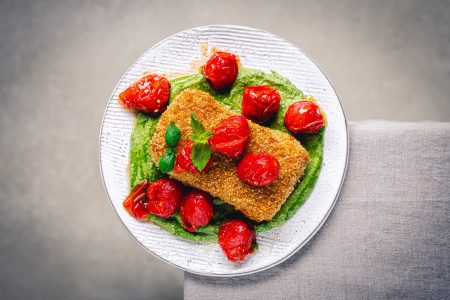 Knuspriger Feta mit Kräutersauce