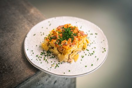 Überbackene Schinkenfleckerl