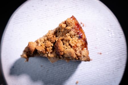 Apple Crumble Cheesecake