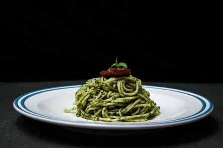 Avocado-Pesto