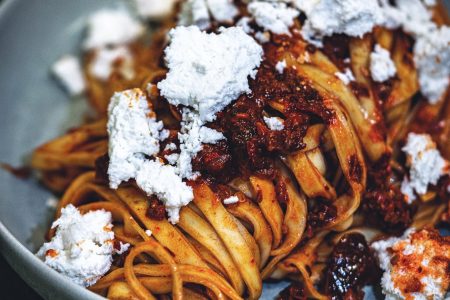Pasta mit Nduja und Ricotta