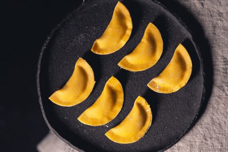 Ravioli mit Ricotta-Steinpilzfüllung