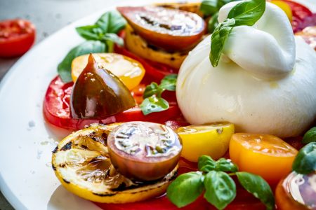 Caprese mit Burrata