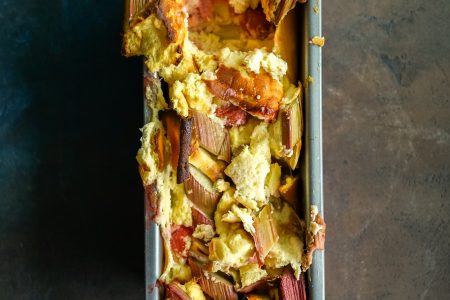 Erdbeer Rhabarber Auflauf mit Baiser