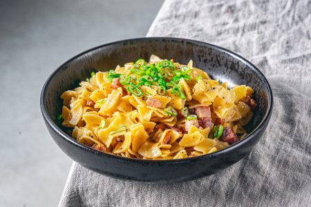 Überbackene Schinkenfleckerl