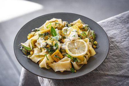 Pasta mit Spargel und karamellisiertem Kukuruz
