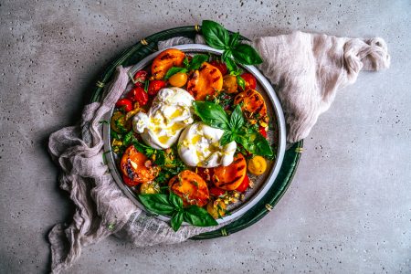 Marillen Caprese mit Burrata