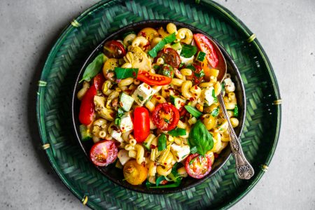 Griechischer Nudelsalat