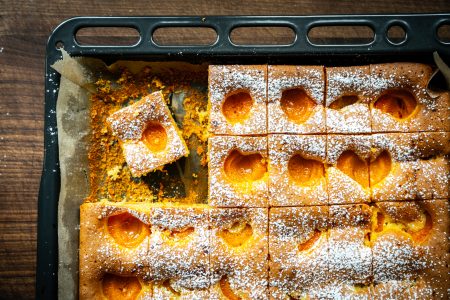 Marillenkuchen-Blech