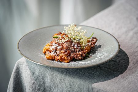 Gebackene Holunderblüten