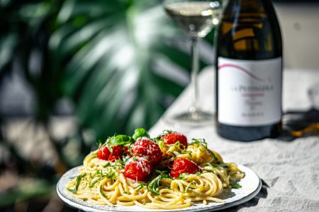 PASTA MIT MANDELPESTO