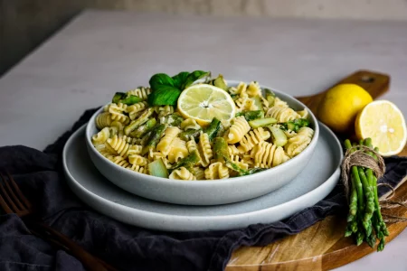 one pot gerichte one pot spargel pasta