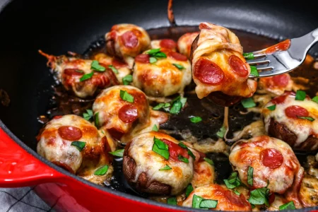 Low Carb Pizza-Champignons