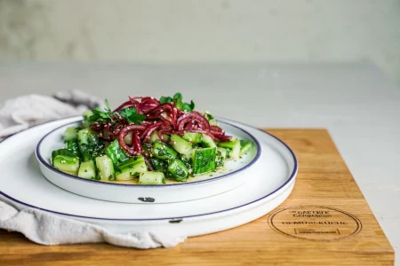 Smacked-Cucumbers-geschlagener-Gurkensalat-3