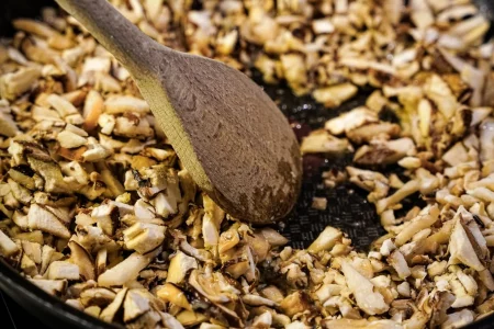 Steinpilz-Ravioli-in-Parmesan-Sauce