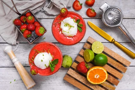 Strawberry-Frozen-Margarita-mit-Zitronen-Sorbet-1