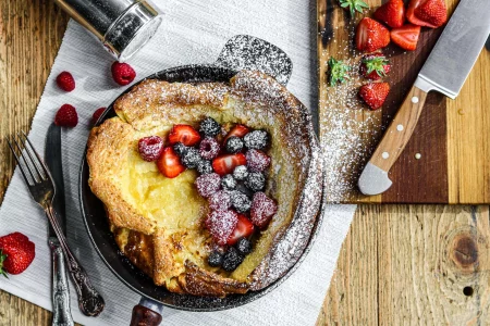 rhabarber-kompott-erdbeer-dutch-babies