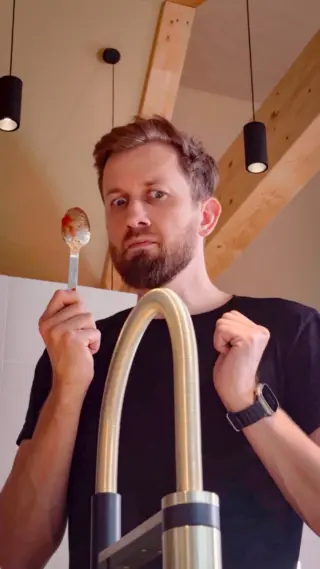 ❤️‍🔥 DER KOSTLÖFFEL 🥄
Beim Kochen: bester Freund 🐶 
Beim Abwasch: größter Verräter 🥺

#motioncooking #kostlöffel #löffelgate