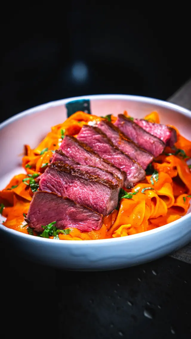 STEAK + PAPRIKA-PASTA 🥩🫑🍝
Zu einfach - zu schnell - zu gut 😌 

Übrigens 😉 es gibt mit dem Code MOTIONCOOKING 20%  RABATT auf das gesamte Tefal Ingenio Sortiment ab 1 Einkaufswert von 100 € – gültig bis zum 16.04.2026 😘

Werbung/Ad 

#motioncooking #steakpasta #steak #tefal #pasta