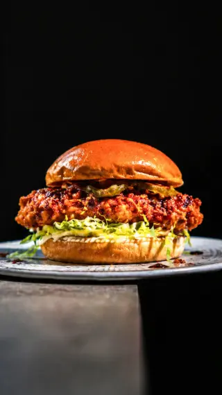 Sweet Chili Chicken Burger 🍔🌶️🍯
So wird er immer extra knusprig & saftig! ❤️

Werbung/Ad

#motioncooking #chickenburger #sweetchili #lidlösterreich #friedchicken