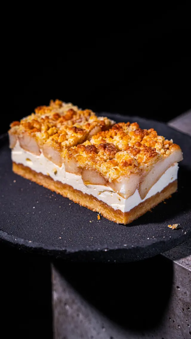 🍏 APFEL-STREUSELKUCHEN mit Topfencreme 💚
und alles direkt von der Apfelstraße in der Oststeiermark ❤️

Werbung/Ad

#motioncooking #apfelkuchen #streuselkuchen #visitsteiermark #oststeiermark