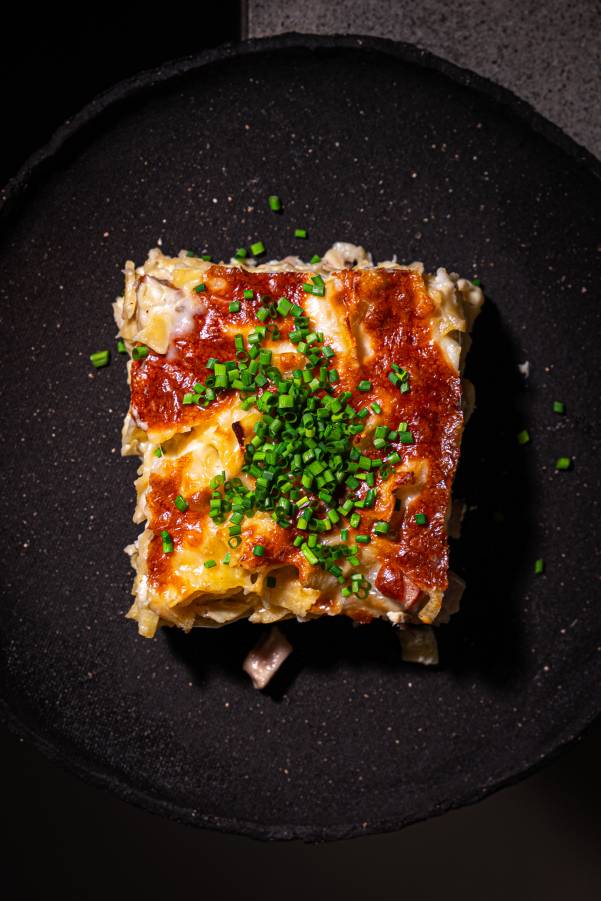Überbackene Schinkenfleckerl