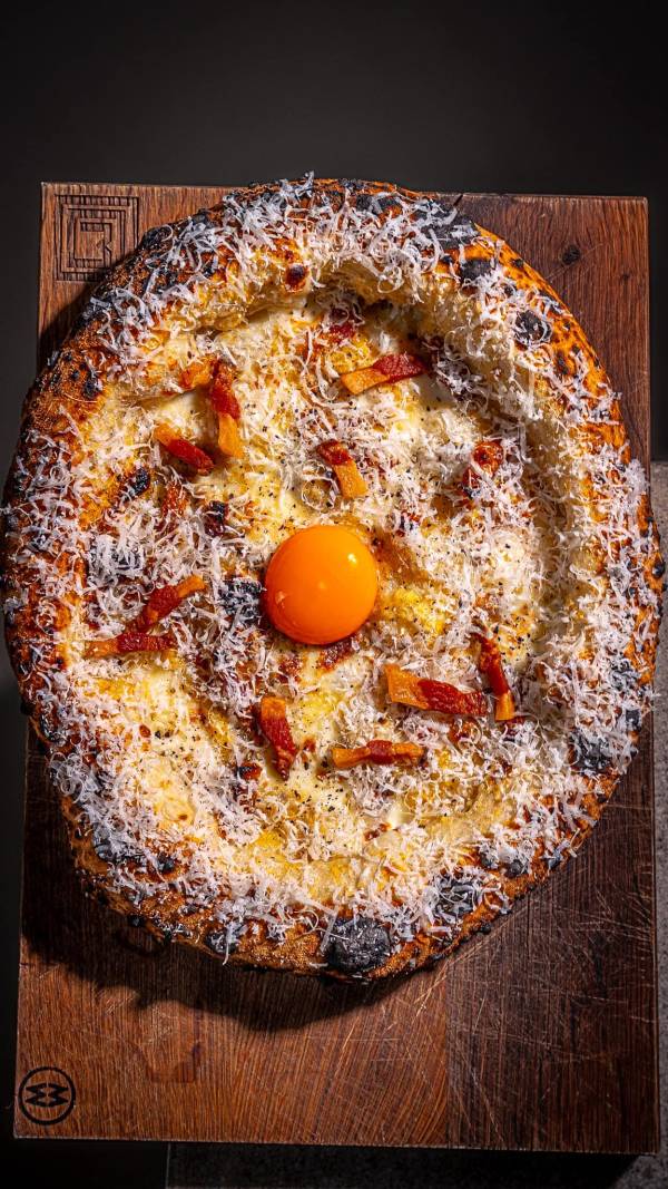 Pizza alla Carbonara